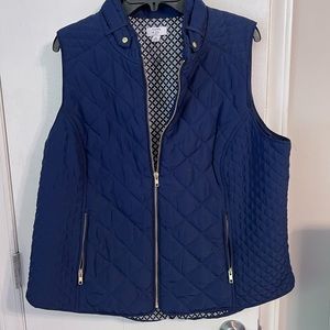 Crown & Ivy Vest
